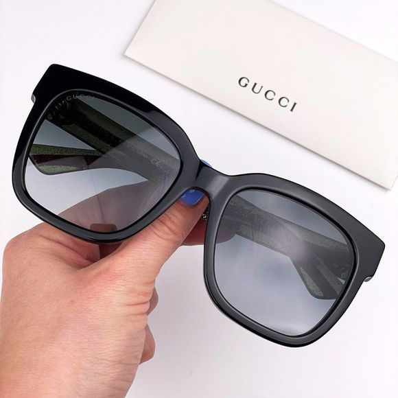GUCCI GG0034SN 002 Sunglasses Black Green Red Grey Gradient Rectangle Women - Picture 2 of 10